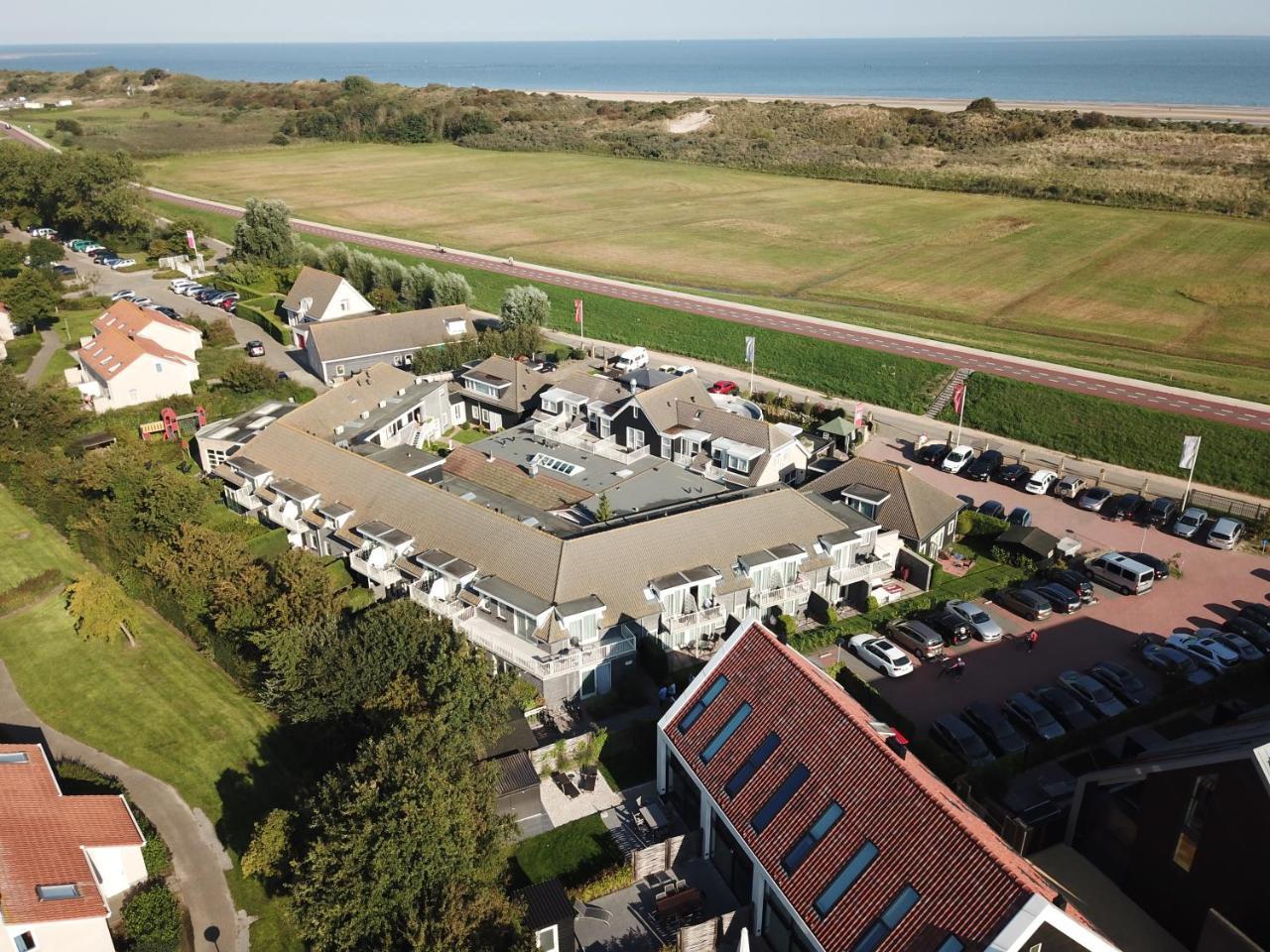 Hotel Restaurant 'T Klokje Renesse Exterior photo